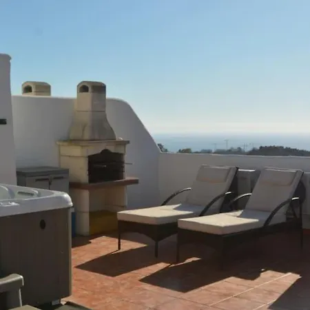 Apartment Atico Con Jacuzzi Vista Mar Y Montana *